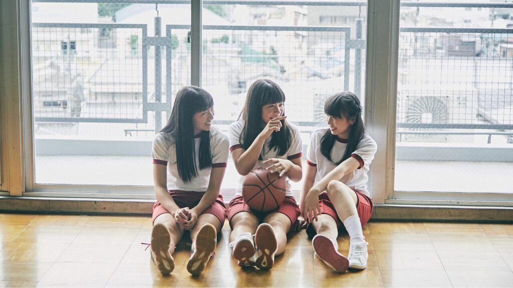 【学生語】2025年最新版！JK・JDが使う流行語・略語まとめ｜意味・使い方も解説