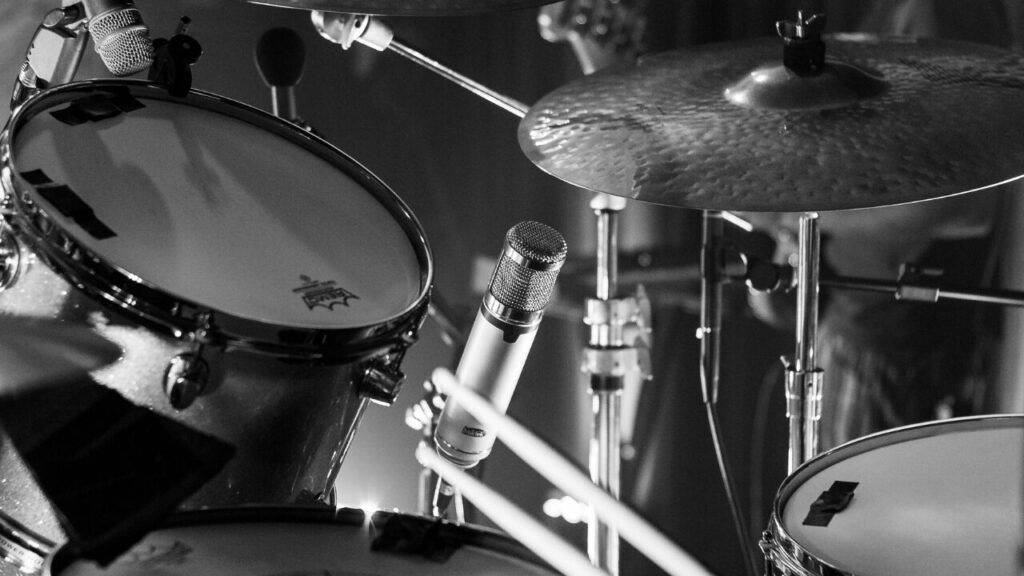 【V系語】ヴィジュアル系バンドファンが使う隠語まとめ｜初心者必見の用語解説！