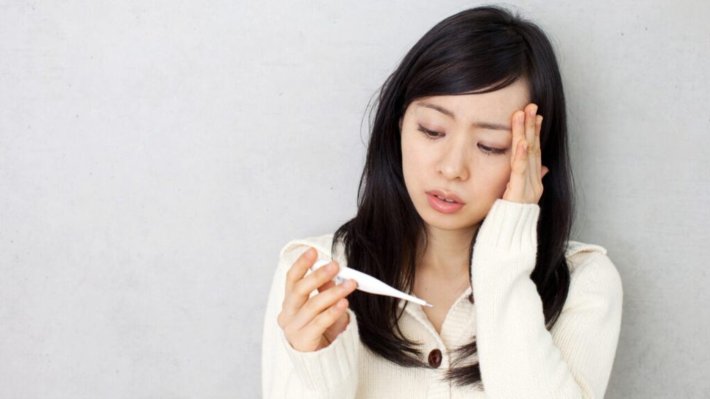 風邪を早く治す方法｜市販薬・食事・睡眠バランスで回復力を最大化！