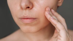 「夜のスキンケア、めんどくさい…」を卒業！ズボラでも続く5つの工夫とは？