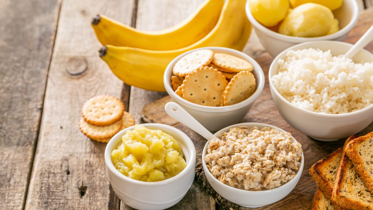 便秘解消に効果的な食べ物とは？