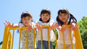 学生時代に流行った懐かしの遊びランキング｜昭和〜平成の定番はこれだ！