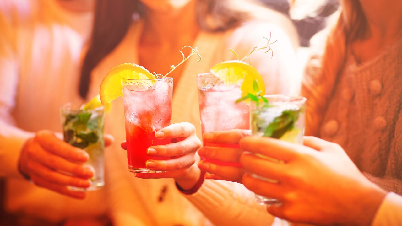 飲み会で爆笑をさらったウケ狙いフレーズ集