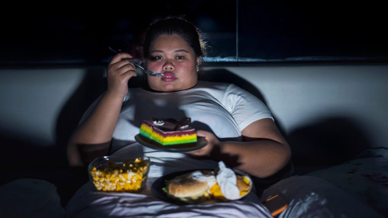 避けたいNGな夜食とは？