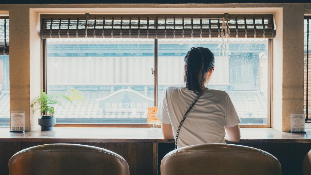カフェで1人って何すればいい？暇つぶしから自己成長まで！過ごし方アイデア20選