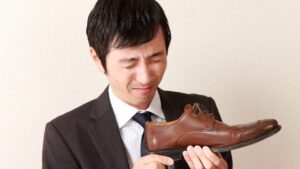 靴の匂いを取る方法｜重曹・乾燥・消臭グッズで簡単ケア！