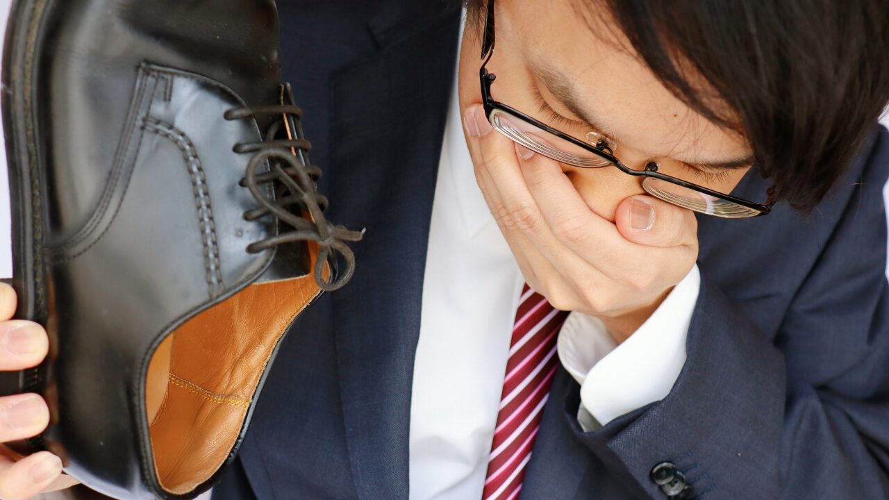 まとめ｜靴の匂いは正しい対策で撃退できる！