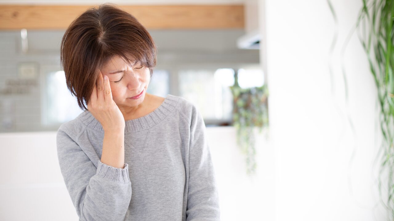 人と話した後に疲れやすい人の特徴