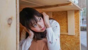 家が揺れる気がする…地震じゃない？その原因と今すぐできる対策