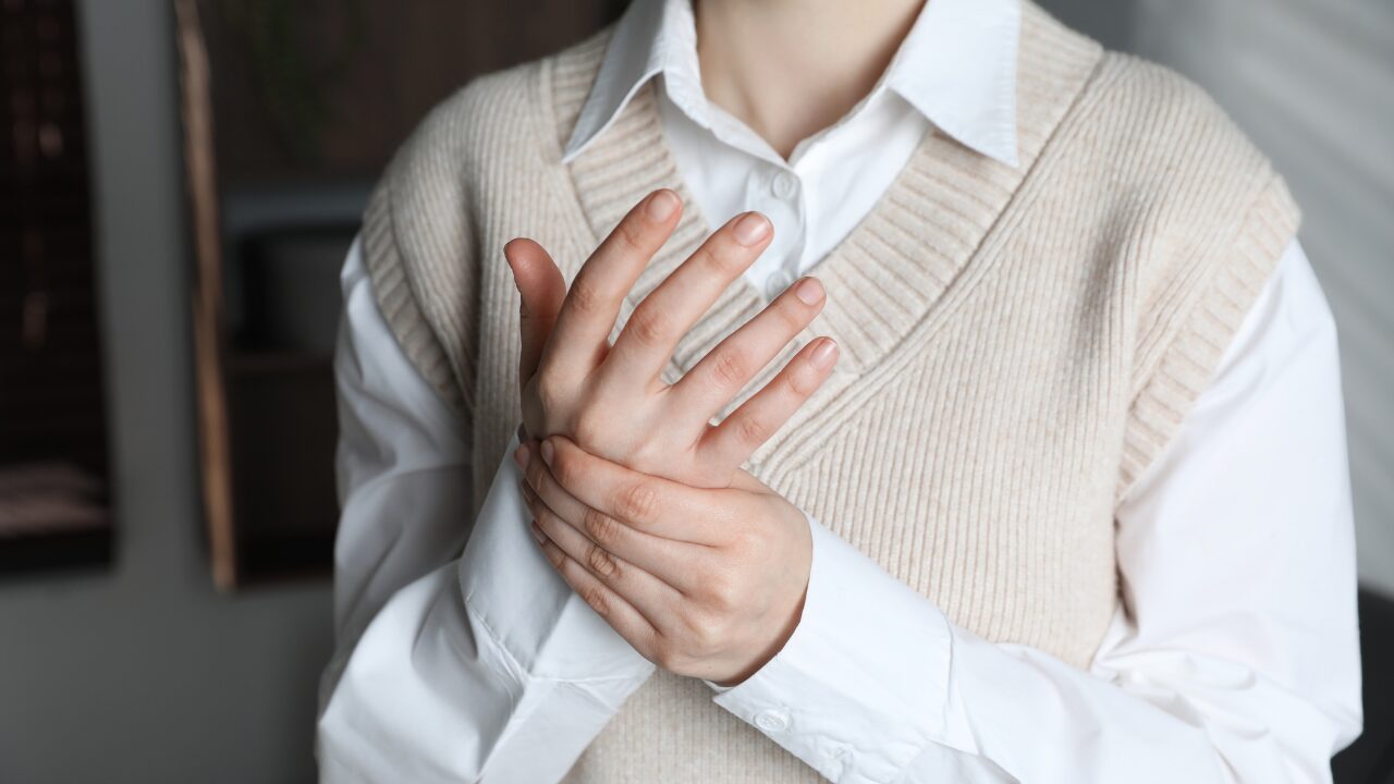 まとめ｜指がピリッとする感覚を放置しないで