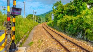 【方言×若者語】2025年の最新ご当地スラングまとめ｜地方発のトレンドワード大集合！