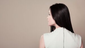 名前を呼ばれた気がするのに誰もいない…この不思議な現象の正体とは？
