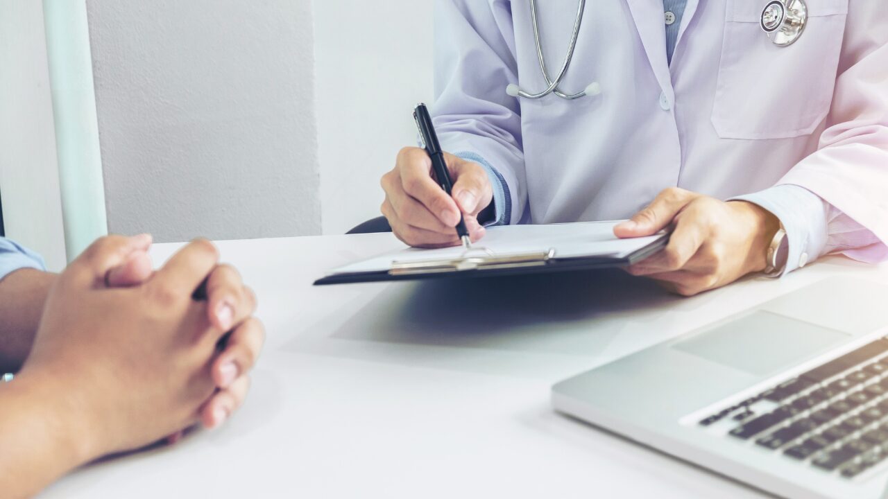 病院へ行くべき？市販薬で治らない場合の判断基準