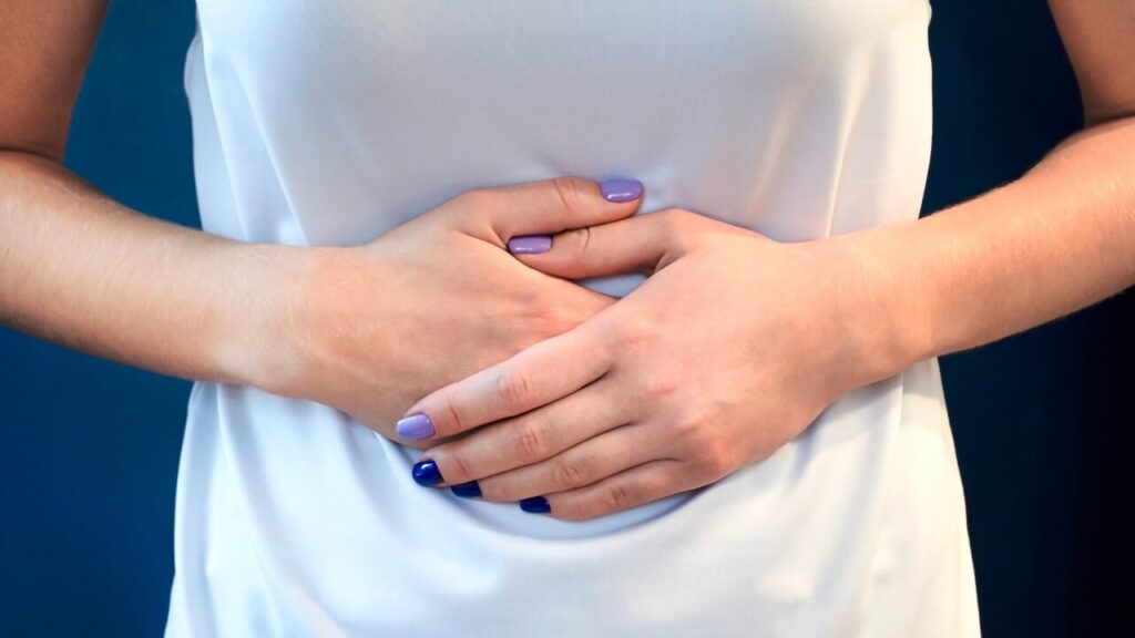 お腹だけ冷えるのはなぜ？内臓冷えの原因と女性に多い“隠れ冷え”の対処法