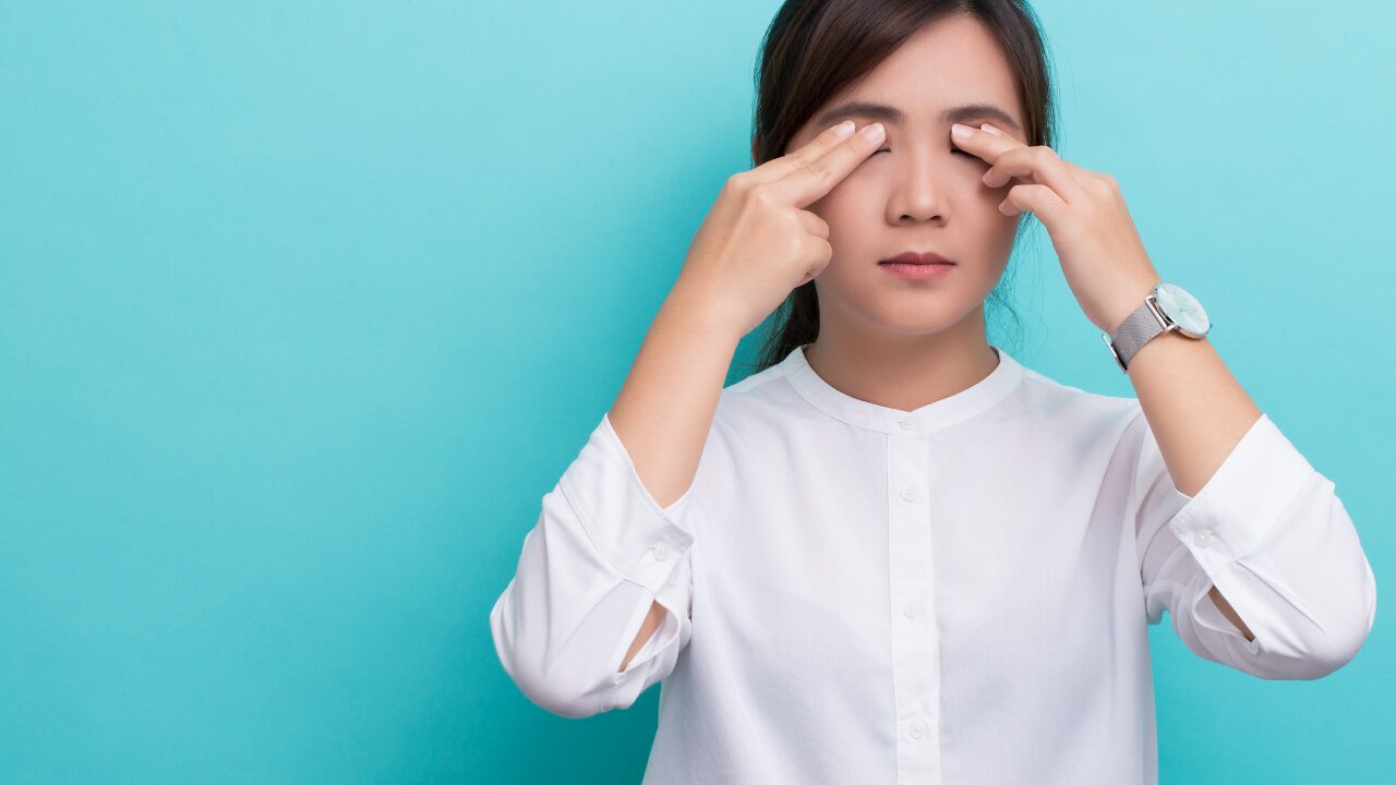 目の奥の痛みの見分け方｜ストレスか？眼精疲労か？