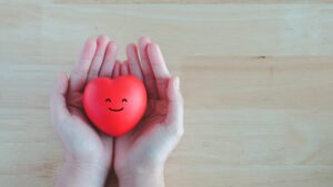 自分が自分じゃない…その感覚の正体と心を守るための対処法とは？