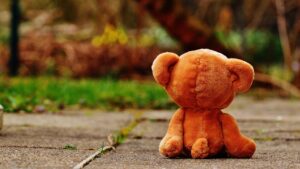 「人と会いたくない…」はおかしくない！原因と無理しない対処法まとめ
