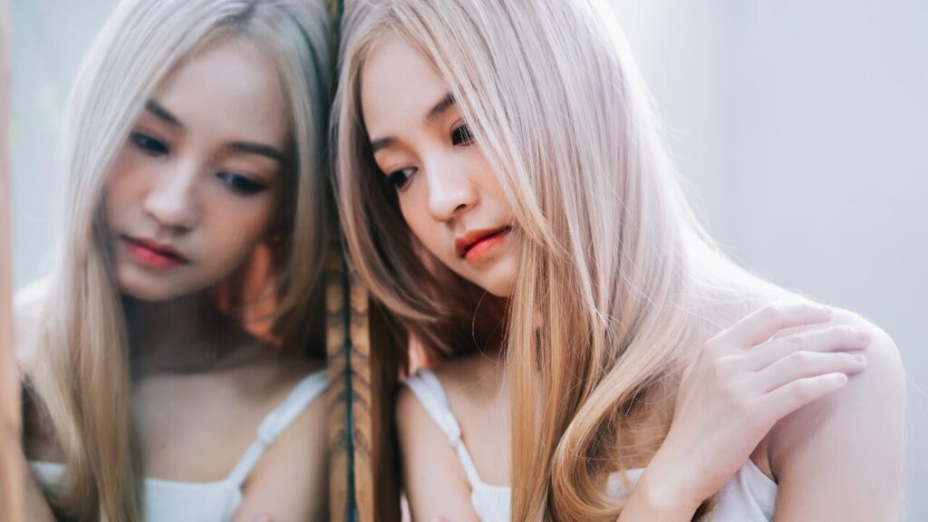 「なんでこんなに疲れてるんだろう」その正体と心を軽くする対処法まとめ