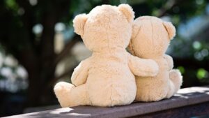 誰かと一緒にいてもしんどいのはなぜ？原因と心がラクになる向き合い方