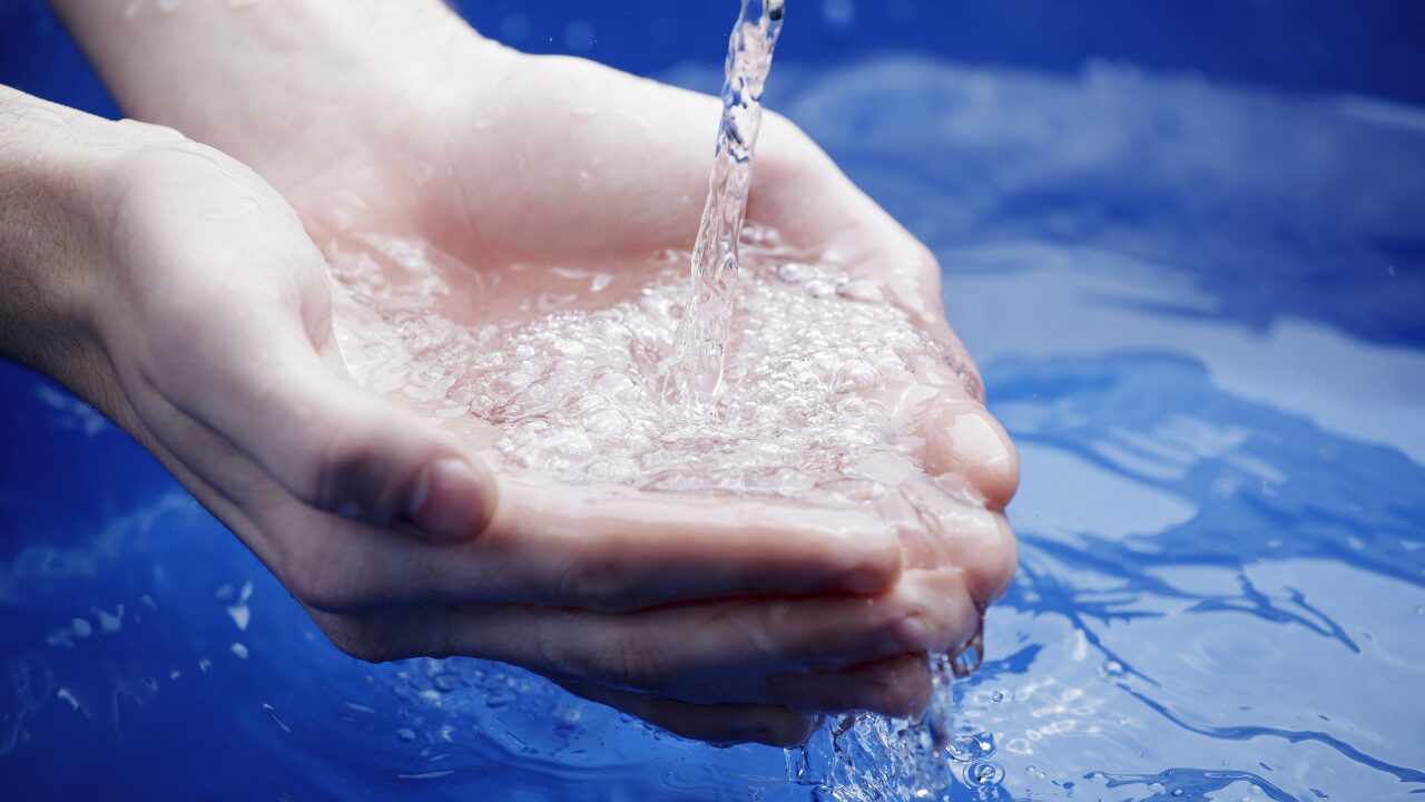 水を飲むのが苦手な人へ｜無理なく続く習慣化のコツと驚きのメリット7選