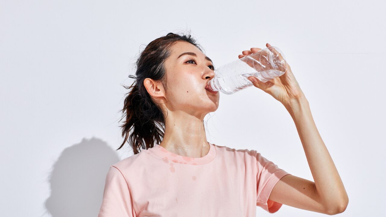 肌と体調を整える“賢い水習慣”を今日から始めよう