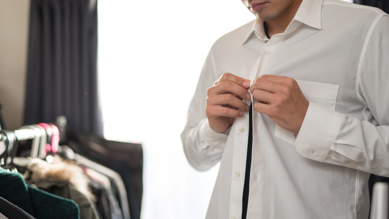 服装に悩む男性へ｜誰でも実践できる「シンプルで清潔感のある着こなし術」完全ガイド