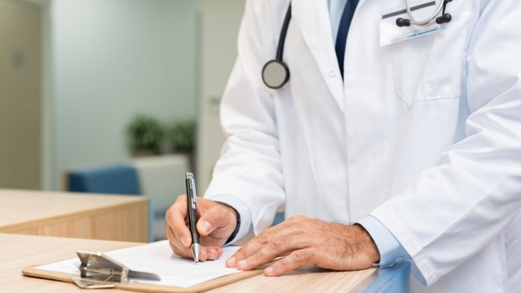 医師に相談すべきタイミングとは？